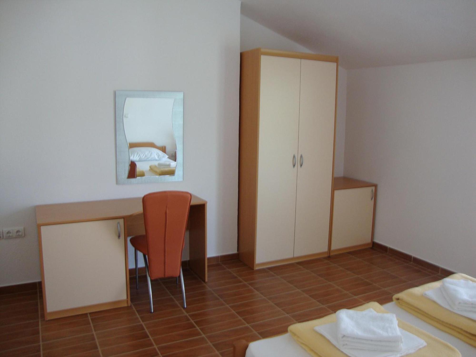 Franic Bacina Lakes Apartments Ploce  Exteriér fotografie